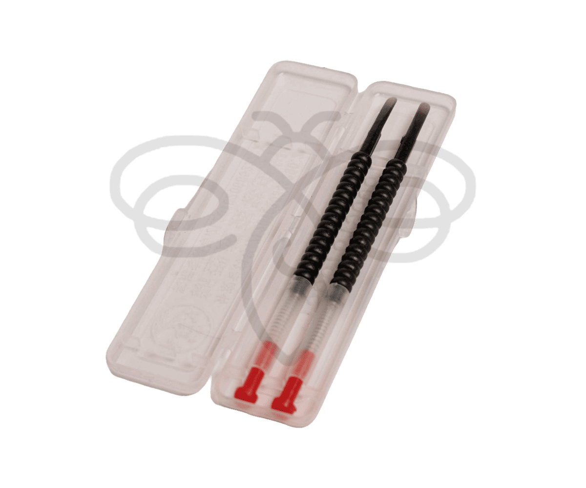 plasticna-igla-za-presadjivanje-larvi-1