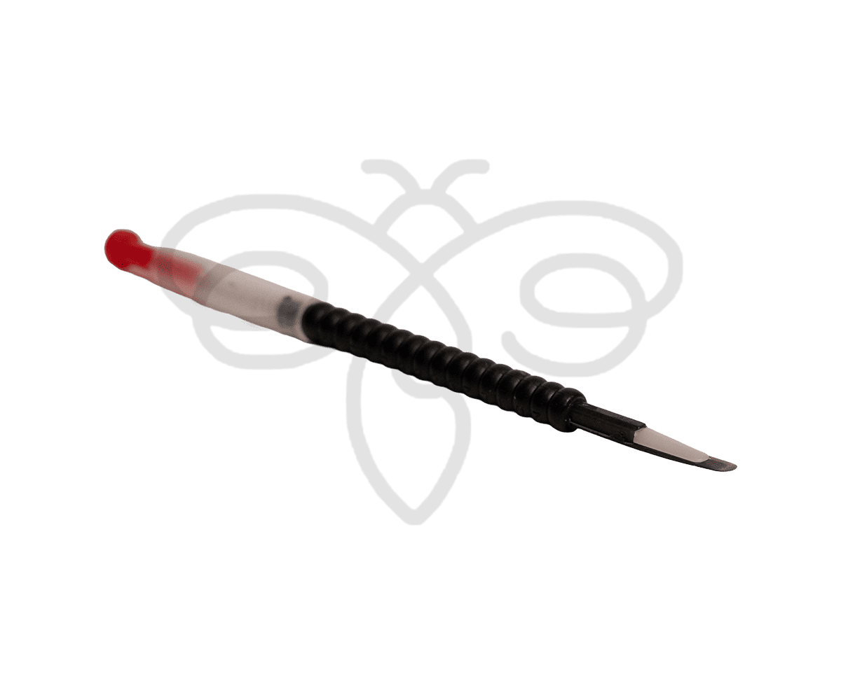 plasticna-igla-za-presadjivanje-larvi-2